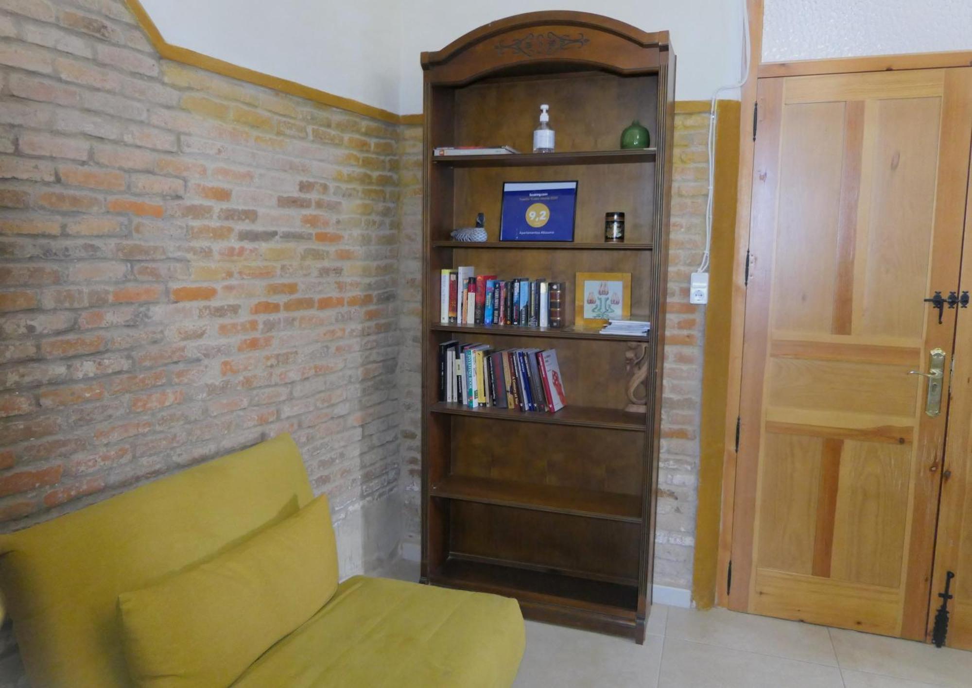 Apartamentos Altozano Trujillo Dış mekan fotoğraf